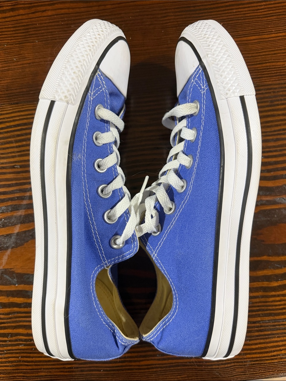 Converse Low Top Canvas Sneakers - Blue & White size 9 - Picture 7 of 7